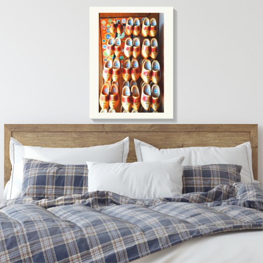 Nederlandse Klompen Canvas Afdruk (Insitu (Slaapkamer))