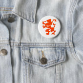 Nederlandse lionenjas ronde button 5,7 cm (In situ)