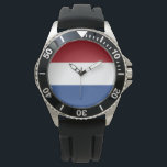 Nederlandse vlag horloge<br><div class="desc">Dit ontwerp is voorzien van de nationale vlag van Nederland (informeel Holland genoemd), een land dat voornamelijk in Western Europa en gedeeltelijk in het Caribisch gebied is gelegen en dat het grootste land van het Koninkrijk der Nederlanden vormt. In Europa bestaan er twaalf provincies die Duitsland in het oosten, België...</div>