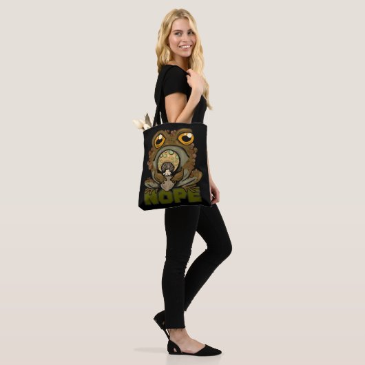 Nee. Grumpy Toad Tote Bag (Op model)
