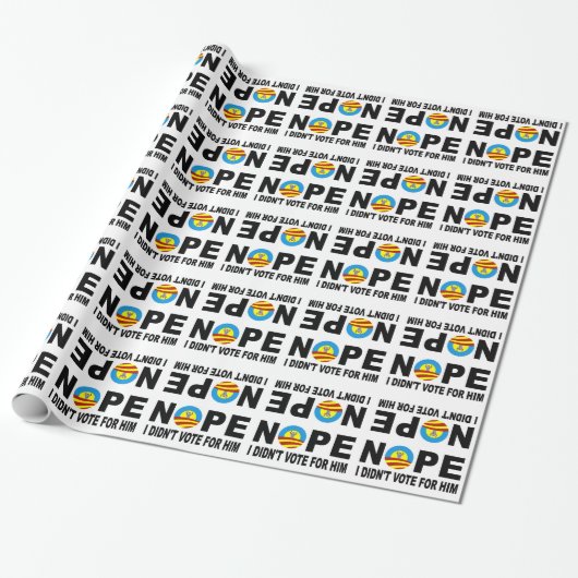 NEE, IK HEB NIET OP HEM GESTEMD CADEAUPAPIER (Uitgerold)