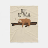 Nee. Niet vandaag! Slaapluiaard op een tak Fleece Deken (Voorkant)