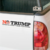 NEE TRUMP - Amerika heeft geen dictator nodig - Bumpersticker (Op Truck)