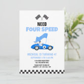 Need Four Speed Race Auto Blauw Vierde Verjaardag Kaart (Staand voorkant)