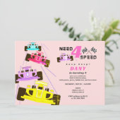 Need Four Speed Racer Meisje Auto Race 4e Verjaard Kaart (Staand voorkant)