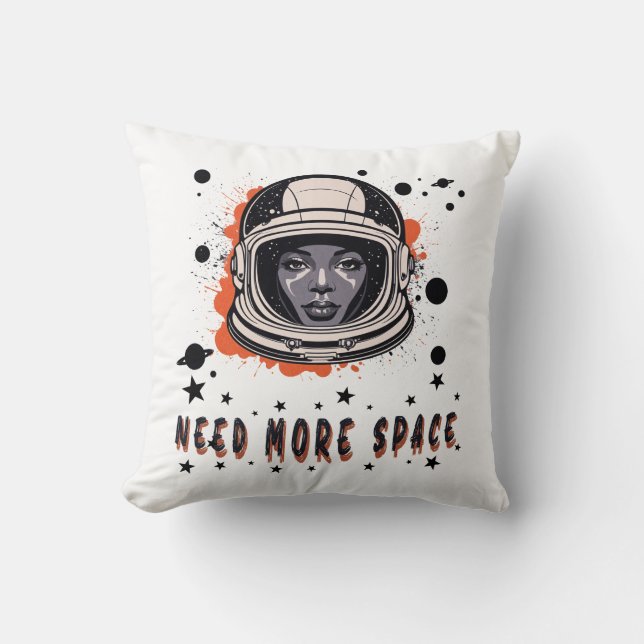 Need More Space – Astronaut Throw Pillow Kussen (Voorkant)