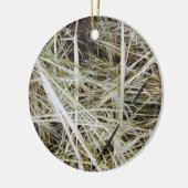 "needle in een hooistack" 2 keramisch ornament (Links)