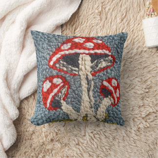 NEEDLE PUNCH MUSHROOM PILLOW DESIGN KUSSEN