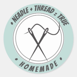 Needle+tread=true Zelfgemaakt op bleke mintgroene Ronde Sticker