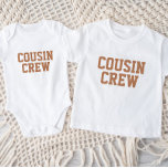 Neef Crew | Rust Kinder Baby T-Shirt<br><div class="desc">Aangepast afgedrukt apparaat, voorzien van een afbeelding met de afbeelding "Neef Crew" of een andere aangepaste tekst. Gebruik de ontwerphulpmiddelen om de tekstdoopvonten en de kleuren uit te geven of uw eigen foto's toe te voegen aan creëer een van een soort douane t-shirt ontwerp. Maak een keuze uit een breed...</div>