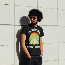 Neem alleen herinneringen mee die alleen voetafdru t-shirt