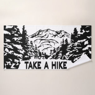 Neem een Hike quote monochrome berglandschap Badhanddoek