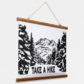 Neem een Hike quote monochrome berglandschap Hangend Wandkleed (Gebogen)
