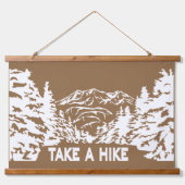 Neem een Hike quote monochrome berglandschap Hangend Wandkleed (Voorkant)