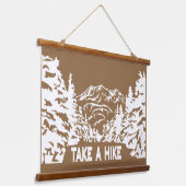Neem een Hike quote monochrome berglandschap Hangend Wandkleed (Gebogen)