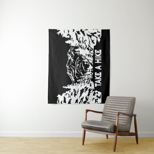 Neem een Hike quote monochrome berglandschap Wandkleed (In situ)