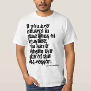Neem een standaard T-shirt
