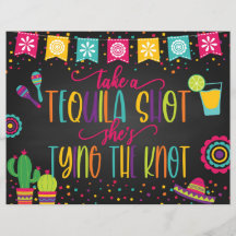 Neem een Tequila Shot die ze de Knot Sign vastlegt