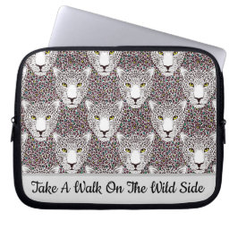Neem een wandeling aan de wilde kant laptop sleeve