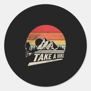 Neem een wandeling retro vintage bergwandelen graf ronde sticker
