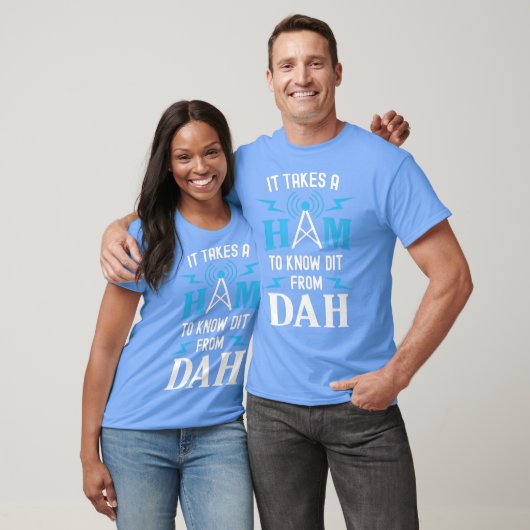 Neemt een handomdraai om dit van de Dah Ham Radio T-shirt (Unisex)