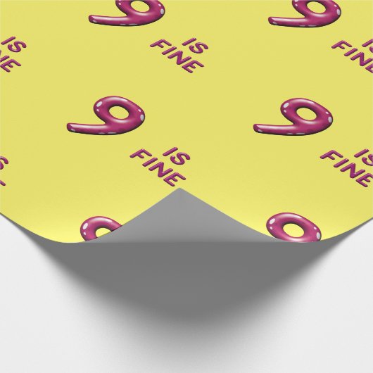 Negen is de 9-ste verjaardag. cadeaupapier (Hoek)