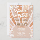 Negen is een vibe verjaardag uitnodiging (Voorkant)