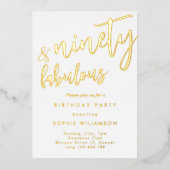 Negentig en geweldig goudhoudende verjaardag folie uitnodiging (Voorkant)