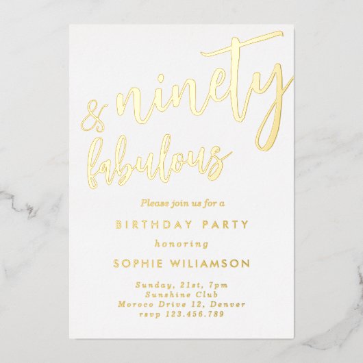 Negentig en geweldig goudhoudende verjaardag folie uitnodiging (Voorkant)