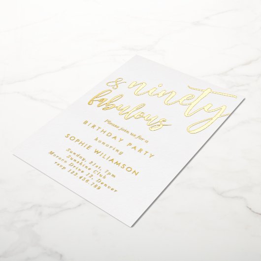 Negentig en geweldig goudhoudende verjaardag folie uitnodiging (Gedraaid)