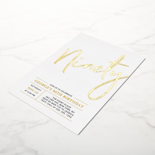 negentig | Moderne goudprijs 90e verjaardag Folie Uitnodiging (Gedraaid)