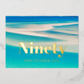 Negentigste 90ste verjaardag Ocean Beach Folie Uitnodiging (Voorkant)