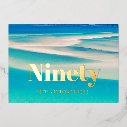 Negentigste 90ste verjaardag Ocean Beach Folie Uitnodiging (Voorkant)