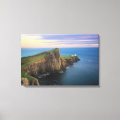 Neist point vuurtoren op Skye bij zonsondergang Canvas Afdruk (Voorkant)