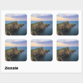 Neist point vuurtoren op Skye bij zonsondergang Vierkante Sticker (Vel)