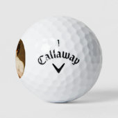 Nelly, kleindochter van President Golfballen (Logo)
