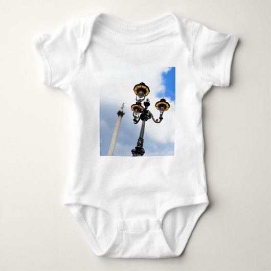 Nelson's Column London Romper (Voorkant)