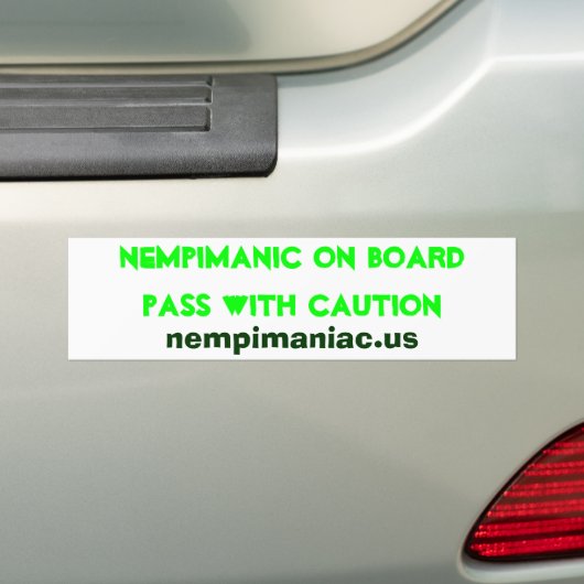 Nempimanic aan boord is voorzichtig, nempiman... bumpersticker (Op auto)