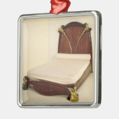 Nenuphar bed, 1905-09 metalen ornament (Links)