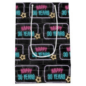 Neon 30th Birthday Sign On Brick Medium Cadeauzakje (Achterkant)