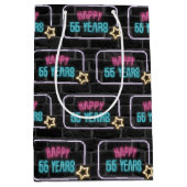 Neon 55th Birthday Sign On Brick Medium Gift Bag Cadeauzakje (Voorkant)