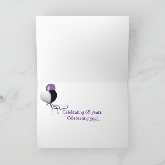 neon 65e verjaardag bord en ballon in vuurwerk kaart (Binnen)