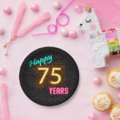 Neon 75-teken op bakstenen muur papieren bordje (Feest)