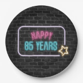 Neon 85th Birthday Marquee op Brick Wall Papieren Bordje (Voorkant)