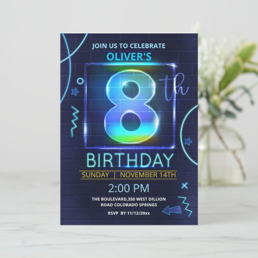 Neon 8e verjaardag uitnodiging (Staand voorkant)