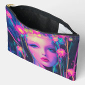 Neon Alien Goddess Etui (Open)