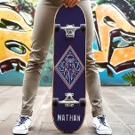 Neon Alien Invasion Persoonlijke naam Persoonlijk Skateboard<br><div class="desc">Neon Alien Invasion Persoonlijke naamskateboard</div>