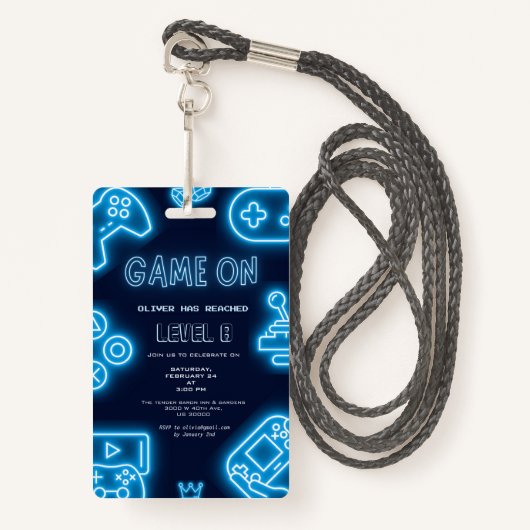 Neon Any year video games birthday invitation Badge (Voorkant met draagriem)