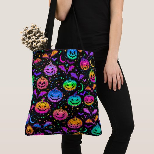 Neon Bats Pumpkins en Jack-o-Lantern Tote Bag (Dichtbij)