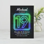 Neon Birthday-uitnodiging voor jongen 19th Birthda Kaart (Staand voorkant)